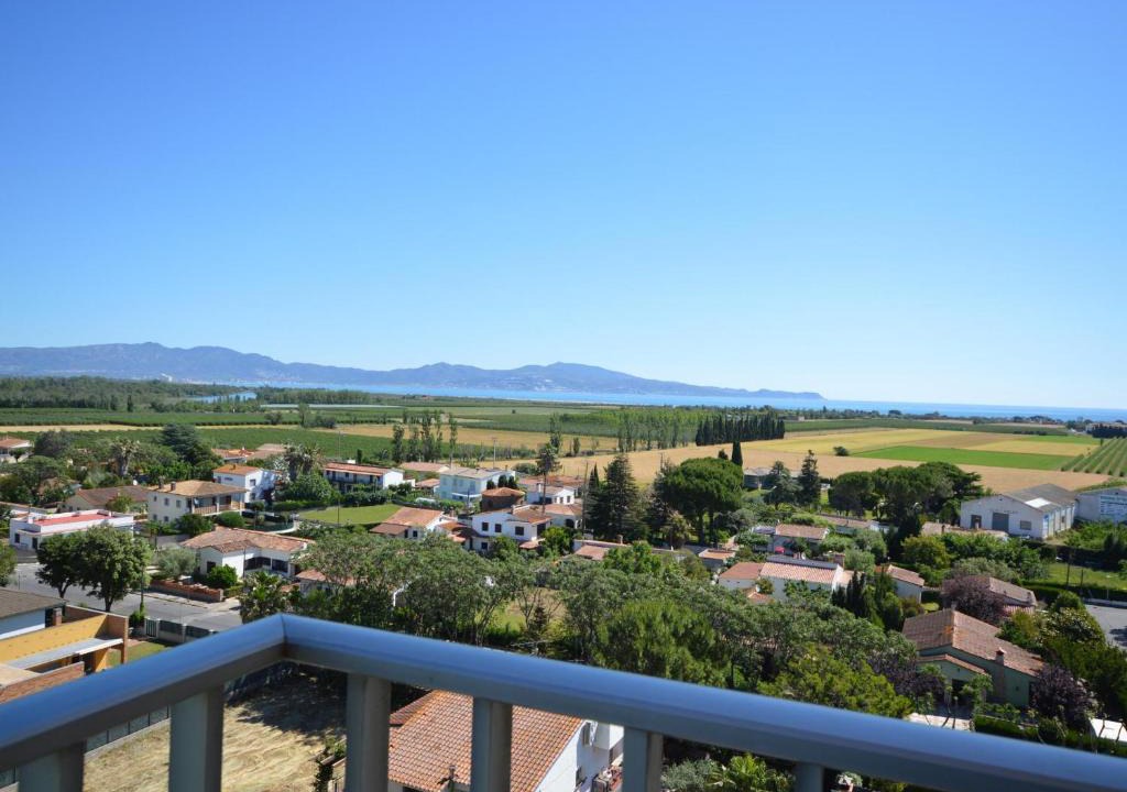 Bon Relax Apartment | Apto 6 Pers, Parking, Aire Acondic., Vista Espectacular - ES-89-98