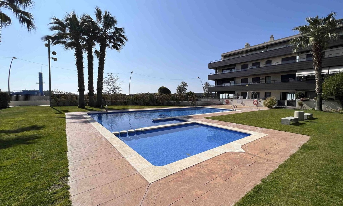 Vilanova I la Geltru Apartment | Apto.ElFaro - Gran Terraza, Piscina, Playa 3min