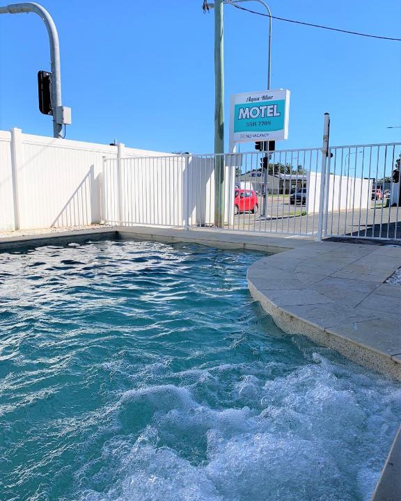 Biggera Waters Hotel | Aqua Blue Motel