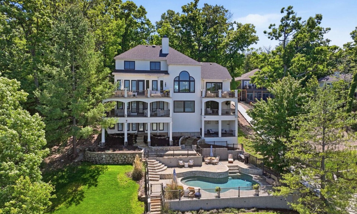 Osage Beach House | Aqua Estate - Heated Pool, Game Room & 2 Boat Slips!