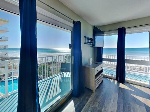 Fort Walton Beach Apartment | Aqua Villa #401