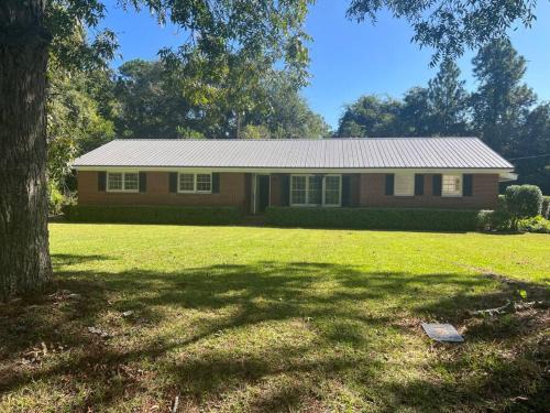 Arabi House | Arabi's Cozy & Quiet Getaway