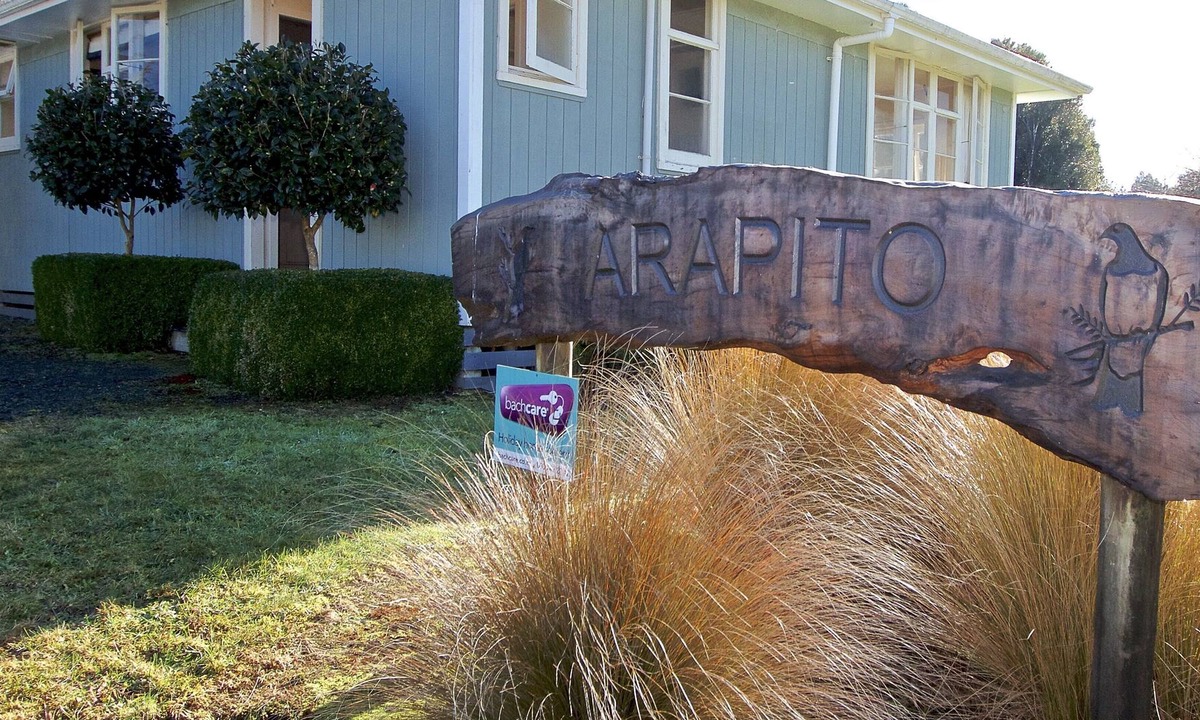 Owhango Cottage | Arapito - Owhango Holiday Home