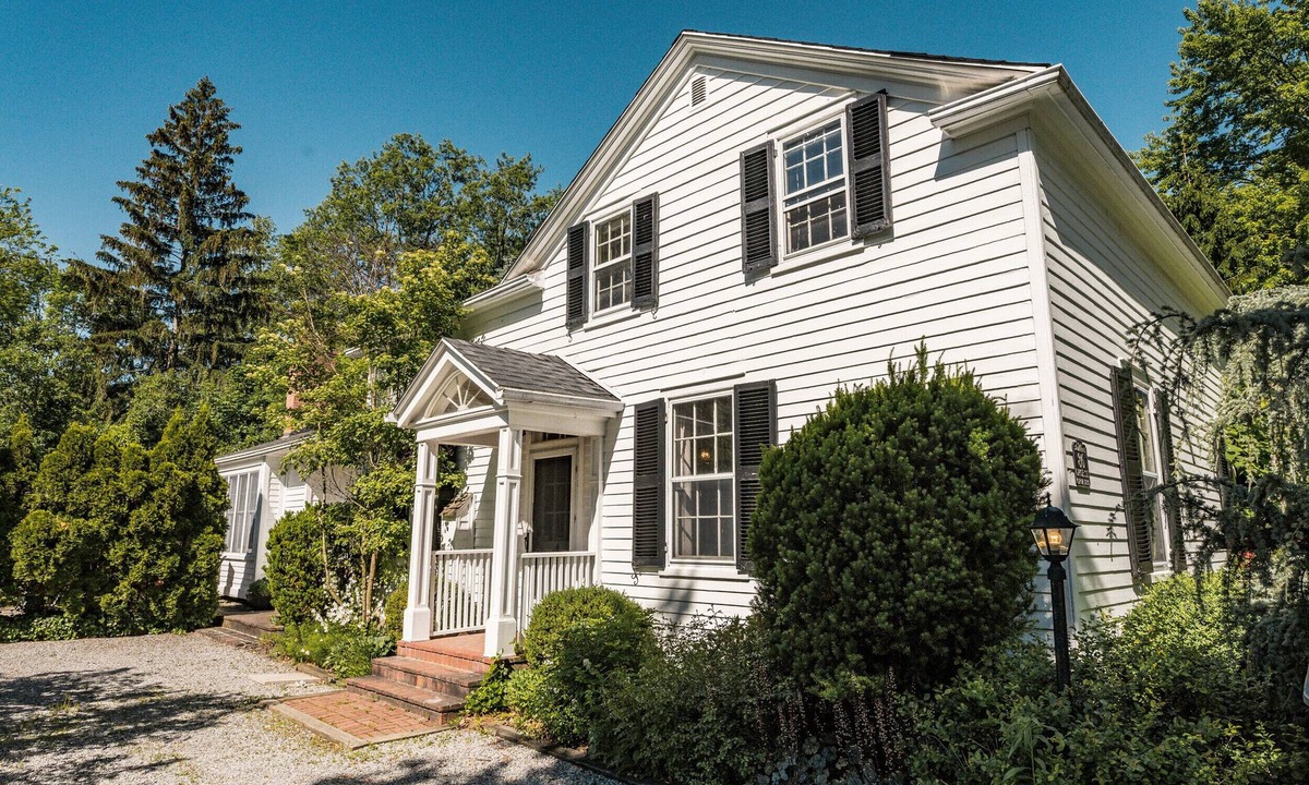 Historic Old Town House | Arbour House, 1830 Historic Home