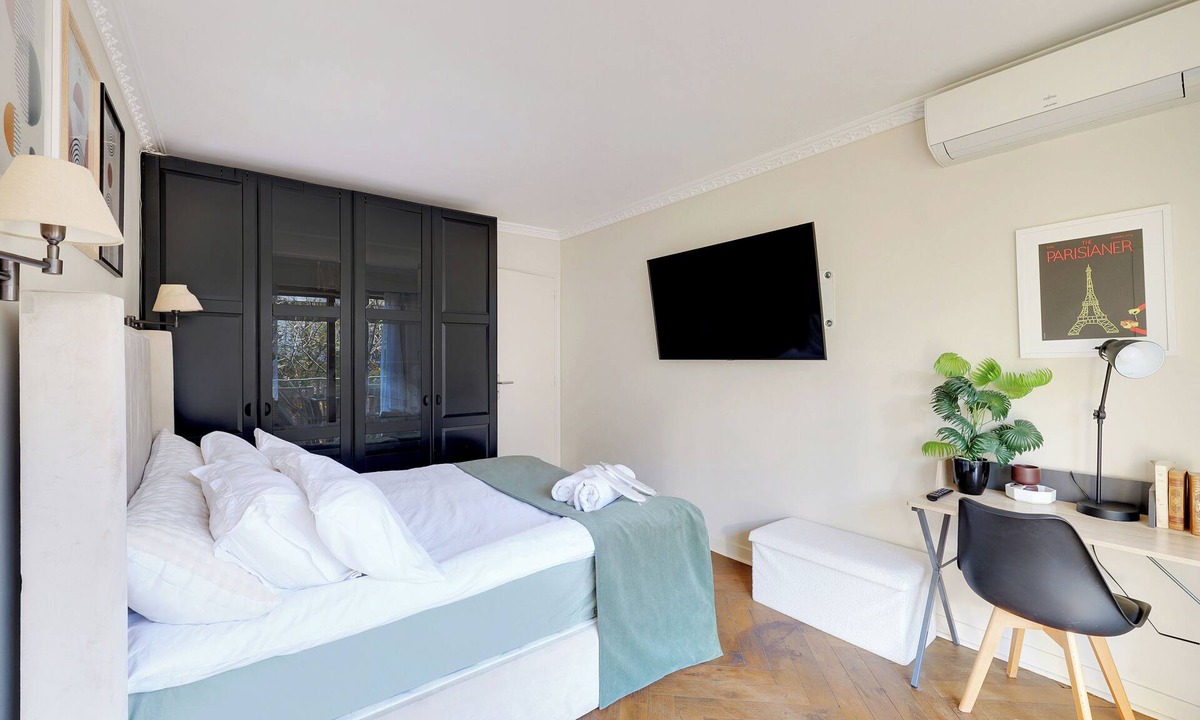 Ternes Apartment | Arc de Triomphe - Wagram - 5P/1BR