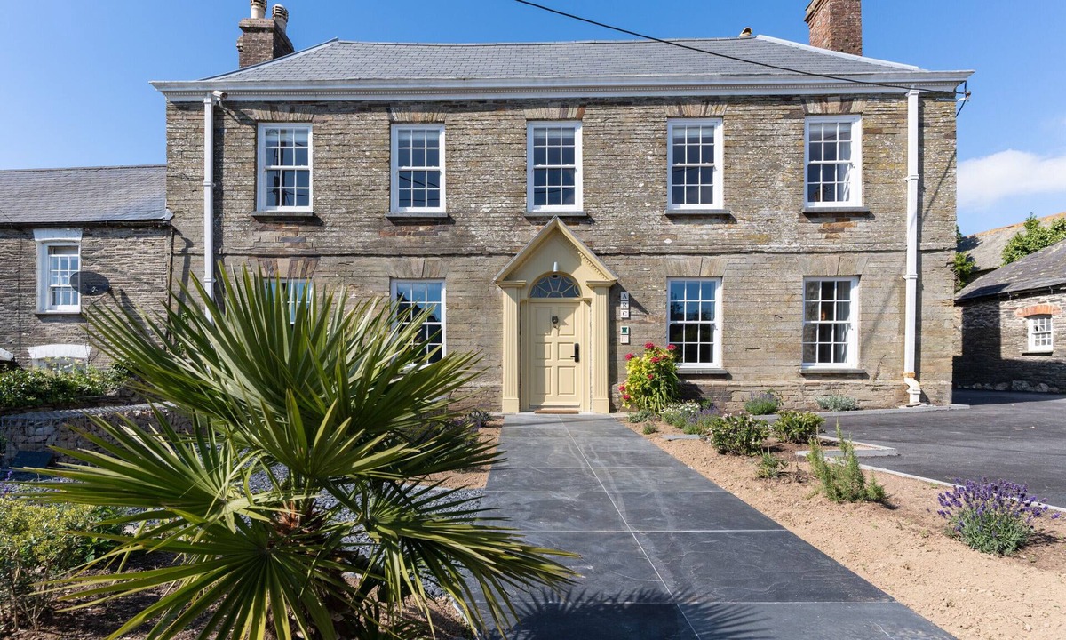 St Issey Ski Chalet | ARC Padstow