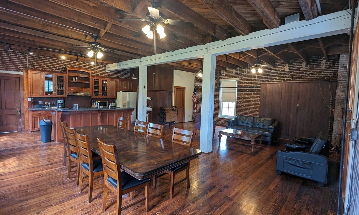 Arcadia Bed & Breakfast | Arcadia Academy