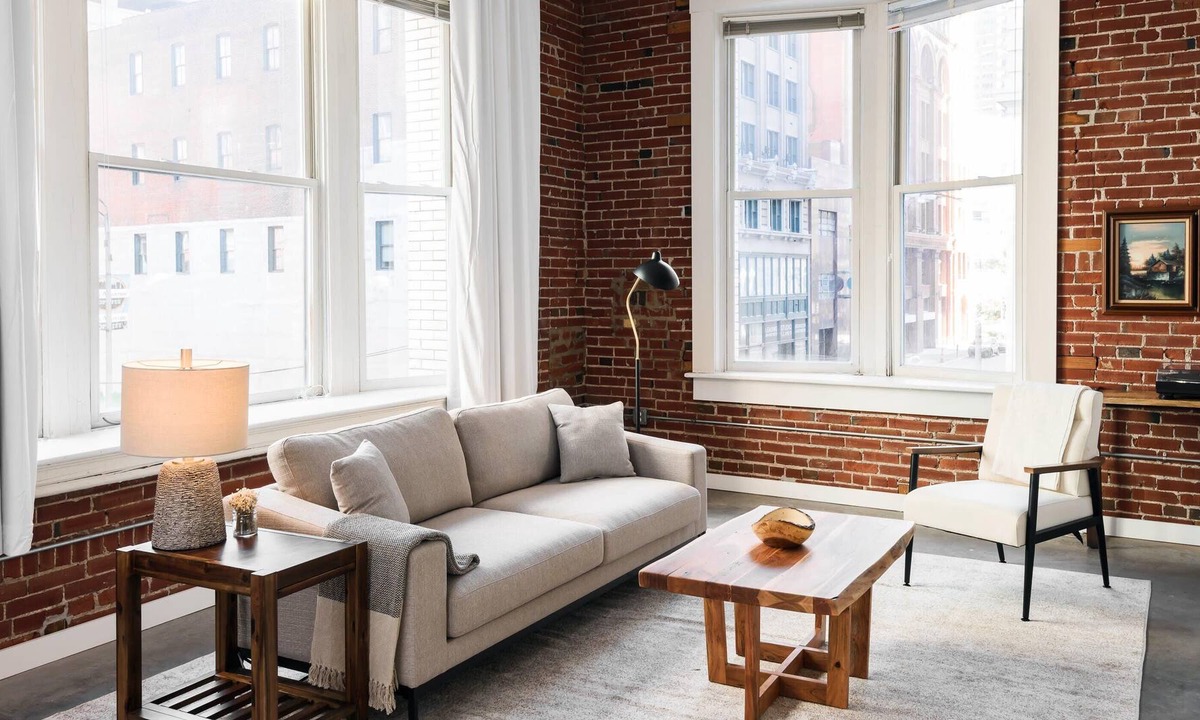 Downtown St. Louis Apartment | Arch, Dome, Dtown | Easy Train + Rooftop | Zencity