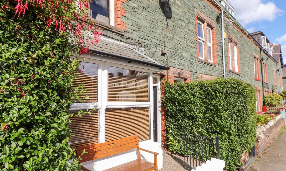 Keswick Cottage | ARCHERS, family friendly, with a garden in Keswick