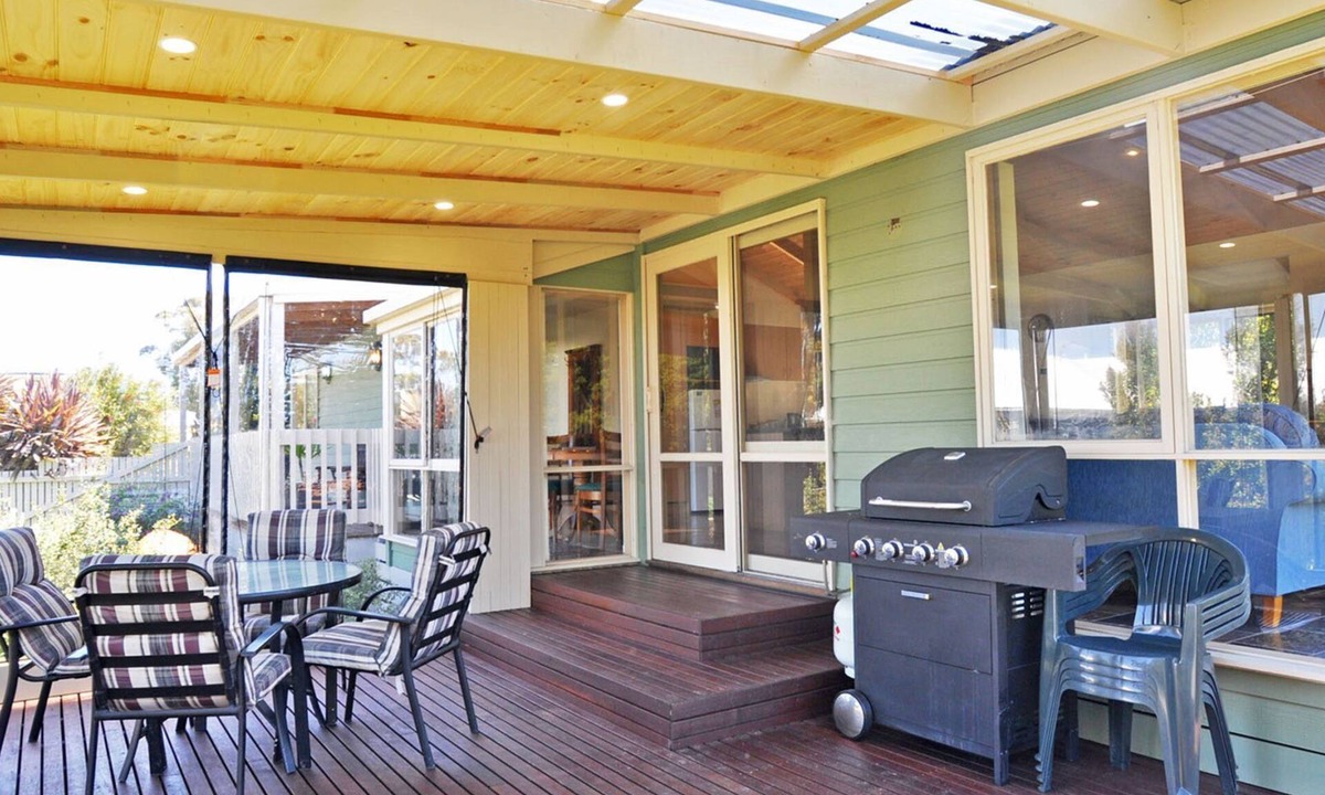 Inverloch House | Archies Beachside Abode