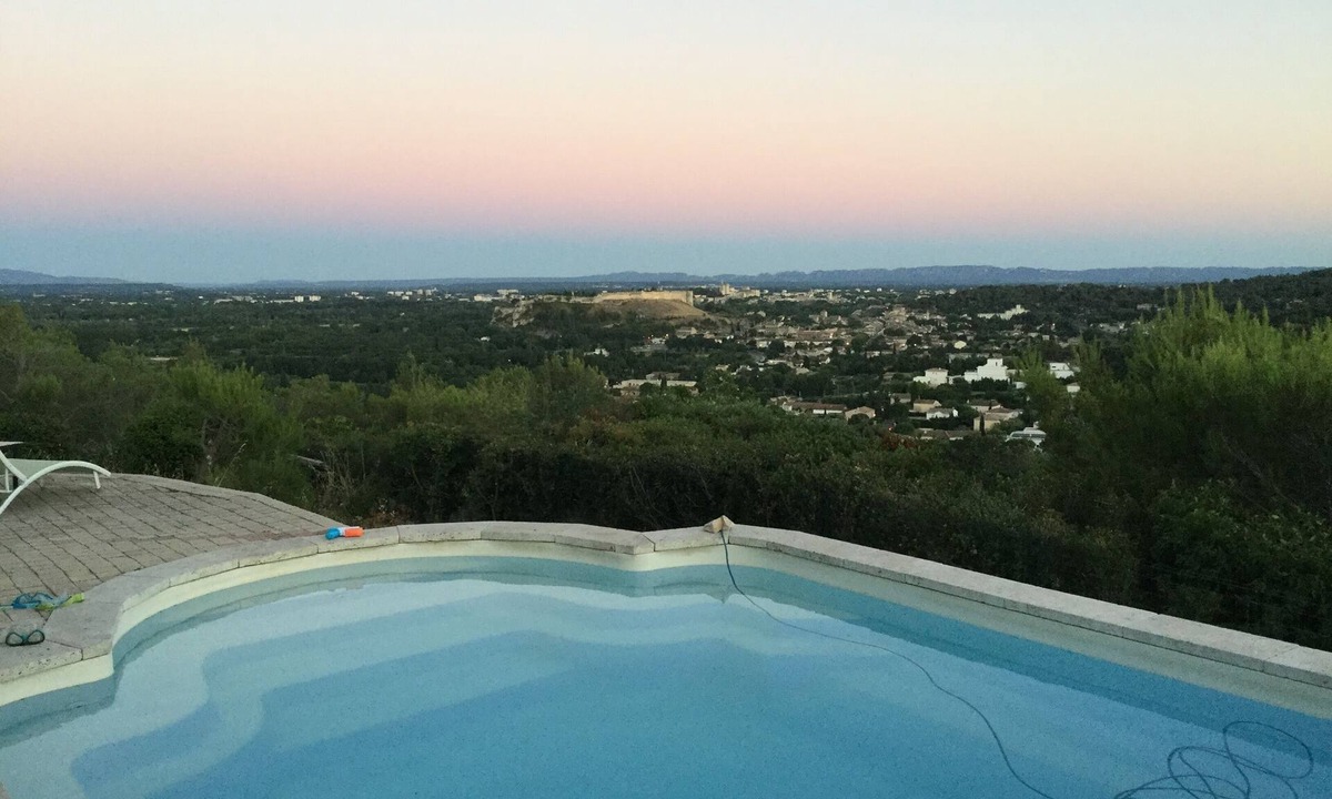 Villeneuve-les-Avignon Villa | Architect-designed villa with breathtaking view of Avignon