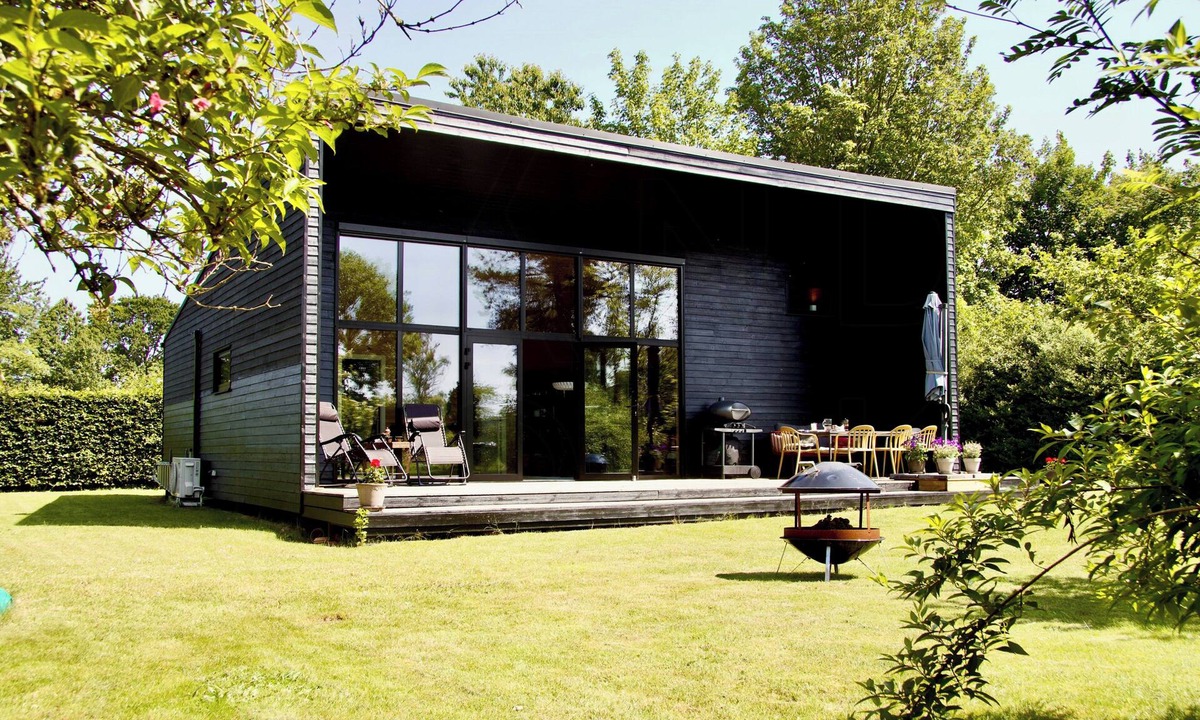 Kirke Hyllinge House | Architect-designed holiday home by Isefjord