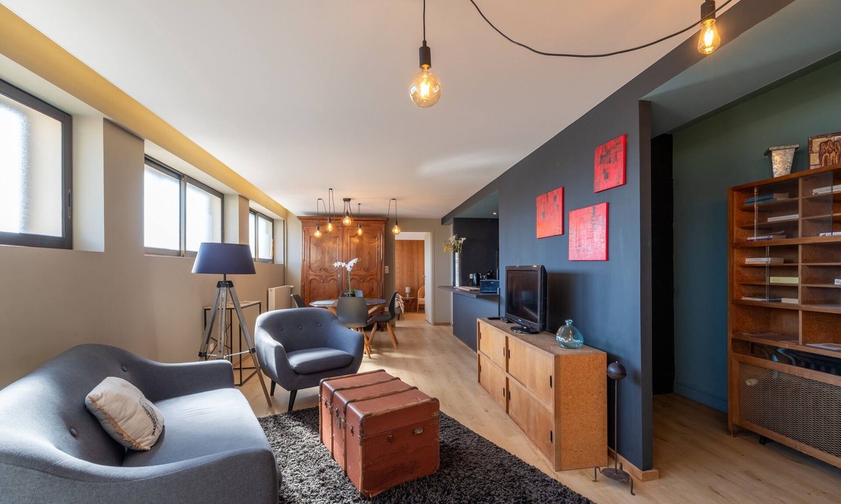 Epinal Apartment | Architect-Designed 'Atypique' 2-Bedroom Apartment with Shared Garden in Epinal