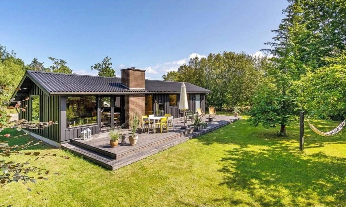 Slette Strand House | Architect-designed 1960s house near Svinkløv