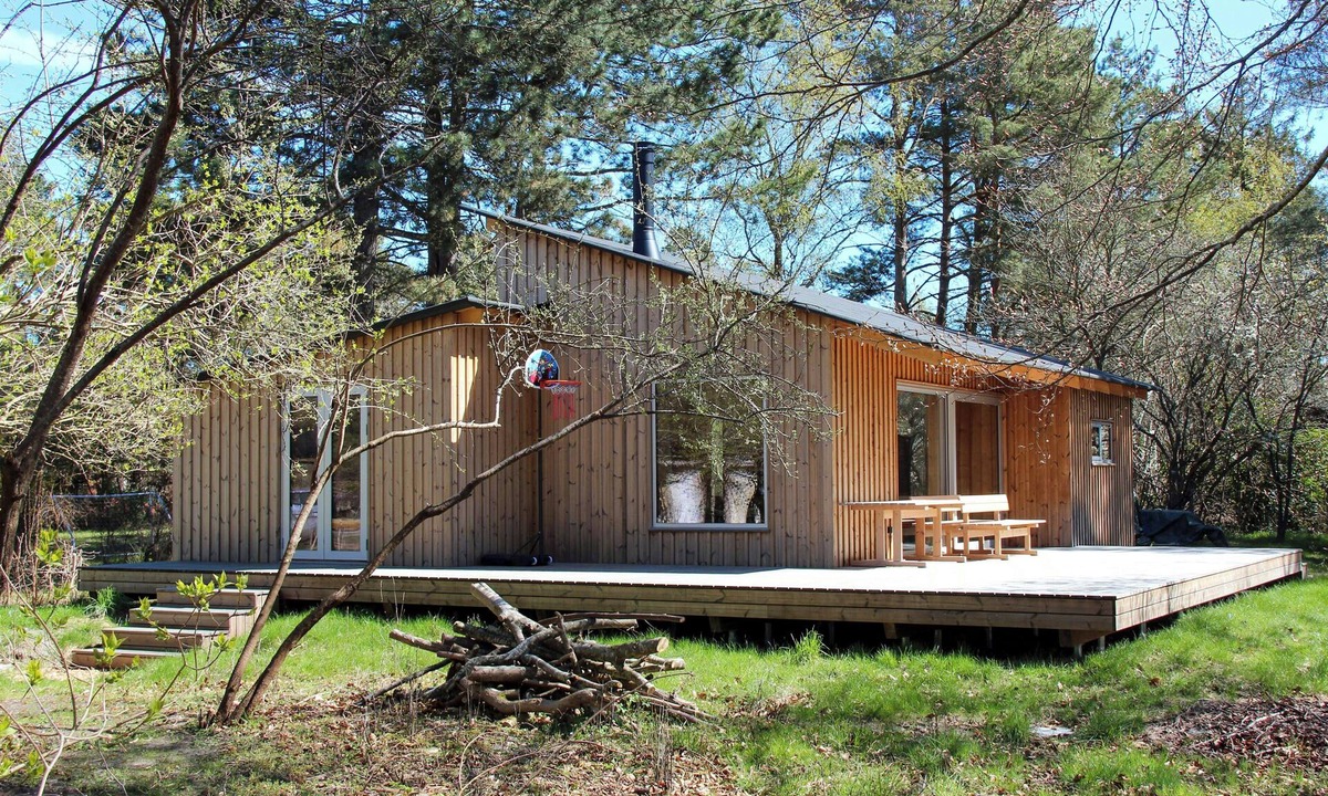 Hoensinge House | Architect-designed house surrounded by nature