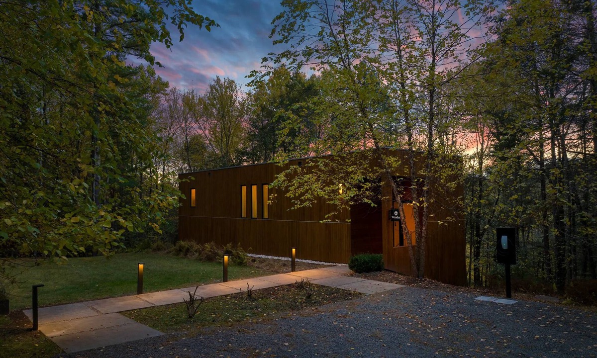 Kerhonkson House | Architect-designed Modern Cabin retreat