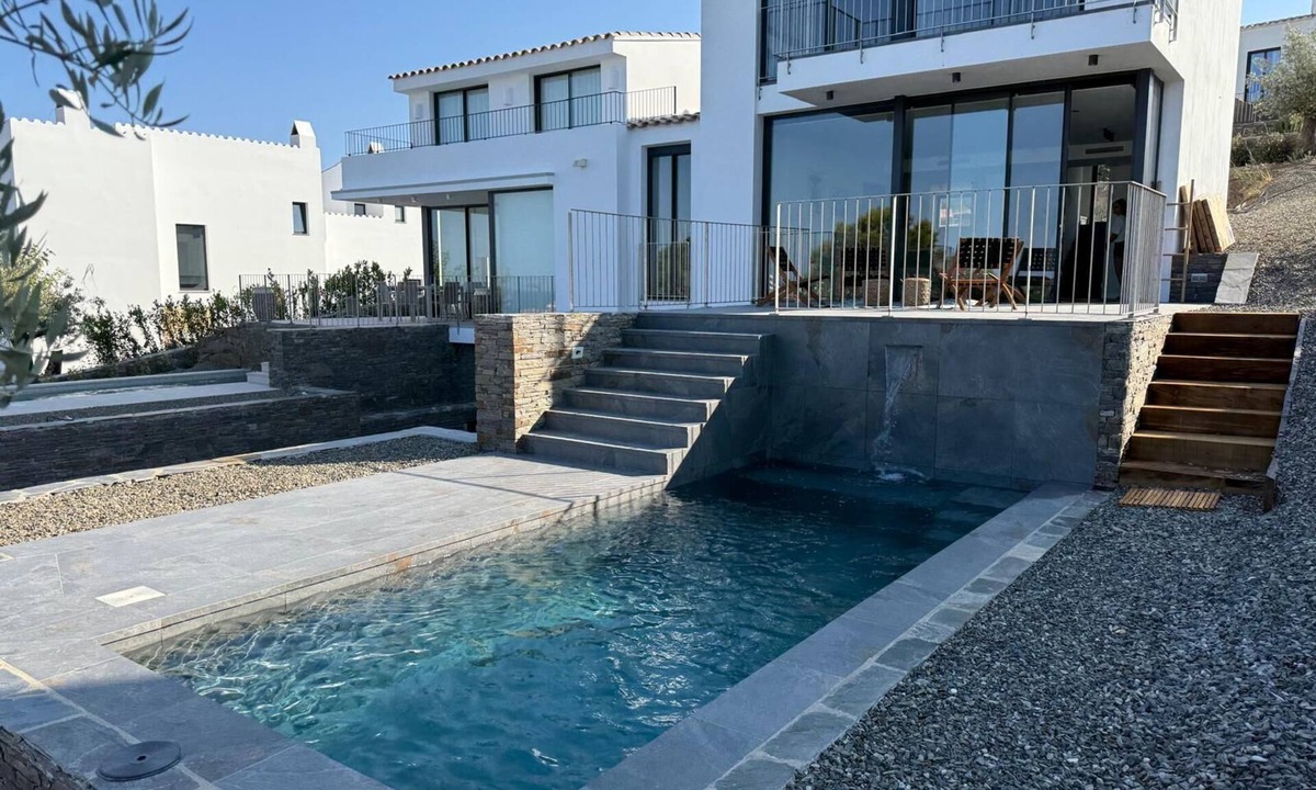 Portlligat Villa | Architect-designed villa - 4 waterfront suites with private pool