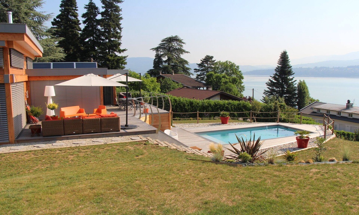 Le Bourget-du-Lac House | Architect house, lakeside, with pool
