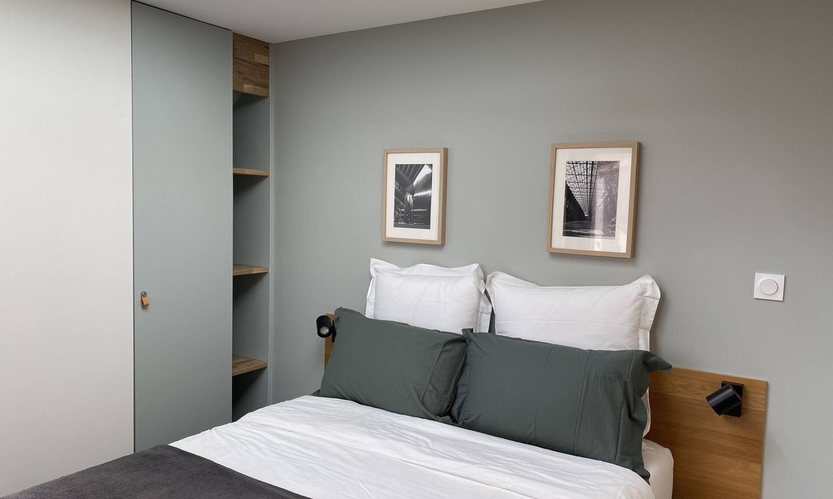 Lion d'Or - Gilarderie Apartment | Architect house 'ash' for 2 persons, quiet, close to transport.
