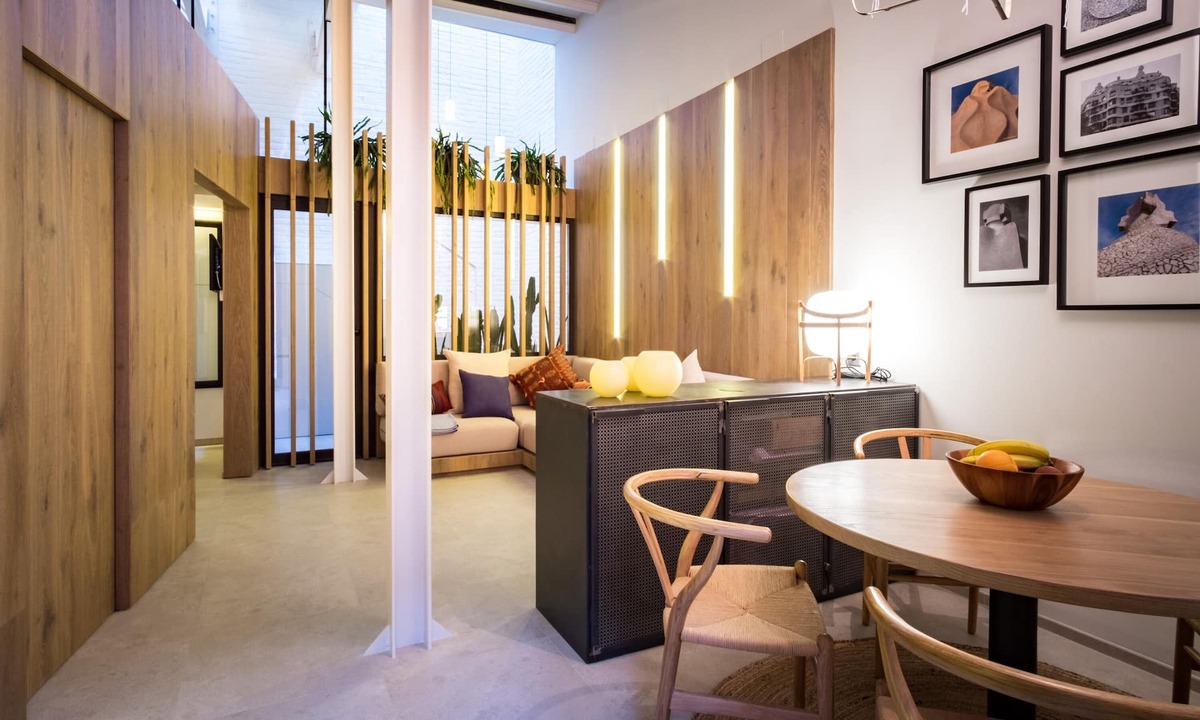 El Camp de l'Arpa del Clot House | ARCHITECT HOUSE FOR TWO WITH BIG PRIVATE TERRACE