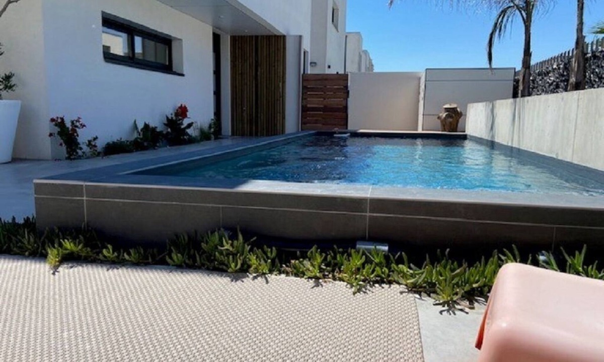 Palavas-les-Flots Villa | Architect's family villa of 130 m2 between sea and ponds