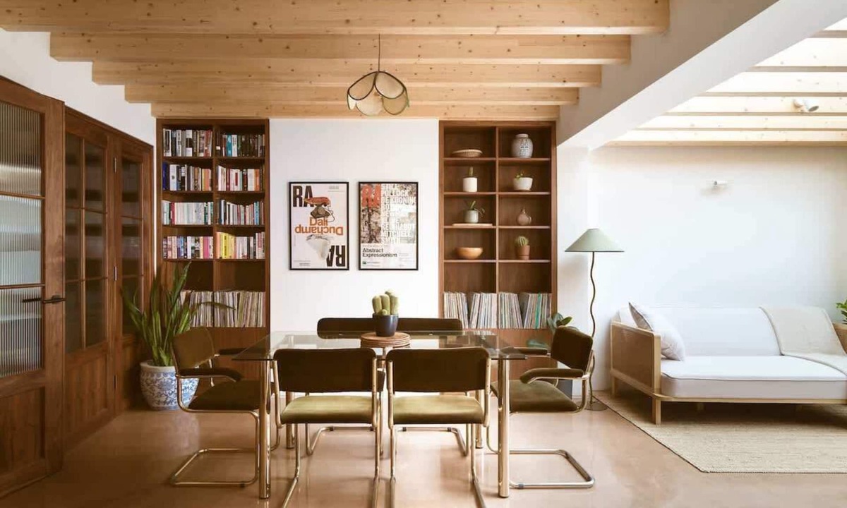 Markhouse House | Architect's Haven - 2 bed