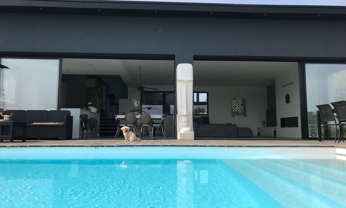 Sene House | Architect Villa with heated pool