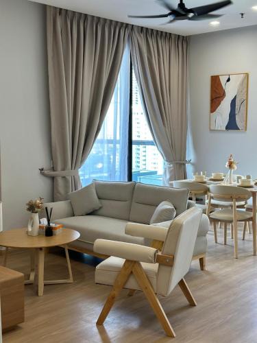 Mont Kiara Apartment | Arcoris SOHO Mont Kiara 2B2B, Home Stay