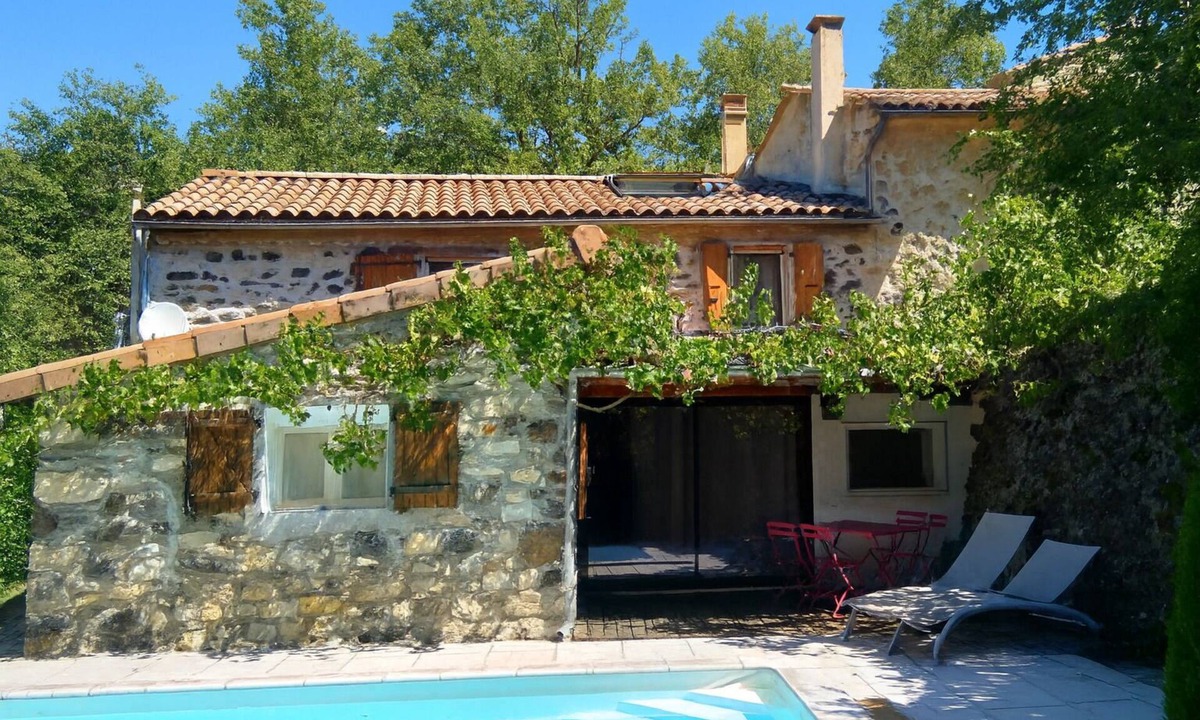 Lussas House | ⭐Ardèche Cottage Private Pool – peaceful, surrounded by nature, panoramic views