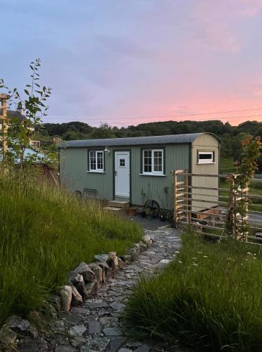 Inverkirkaig Ski Chalet | Ardmore Shepherd's Hut