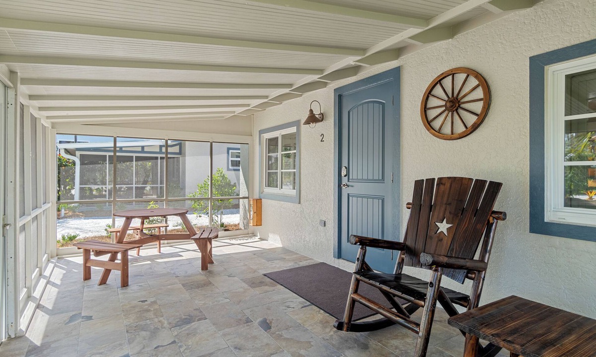 Captiva Cottage | Are you looking for a quaint fishing village in the heart of Captiva Island? - Jensen's Cottage #02