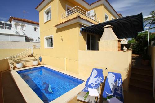 Miami Platja House | ARENDA Villa Tina