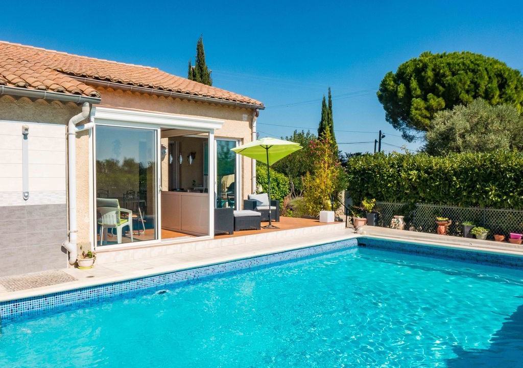 Argeliers Villa | Argeliers Holiday Home, Sleeps 8 with Pool