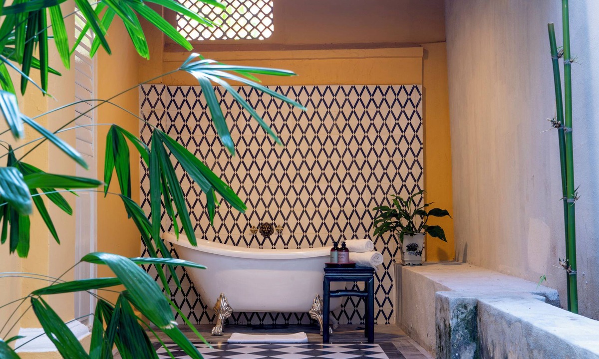 Historic George Town House | Argus Residence- Dragone