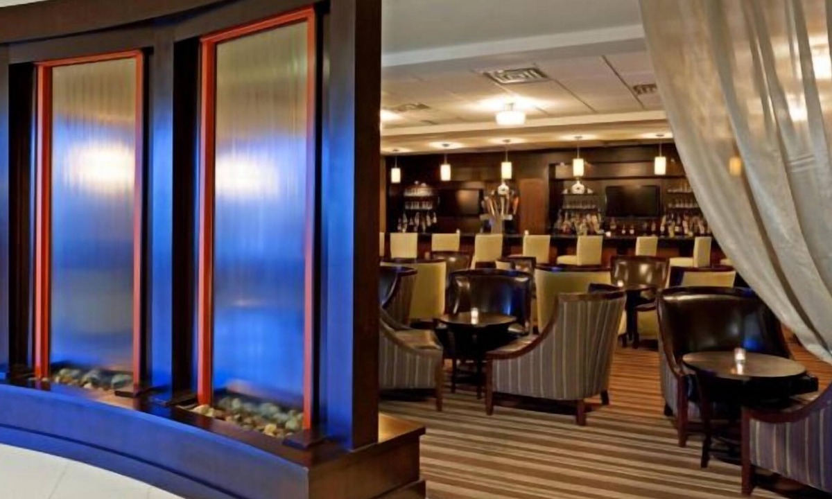 Town of Orangetown Hotel | Armoni Inn & Suites