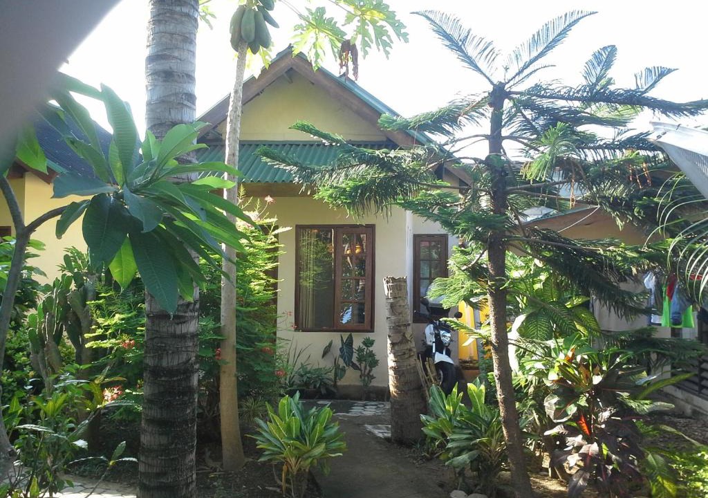 Pemenang House | Arnel Bungalows