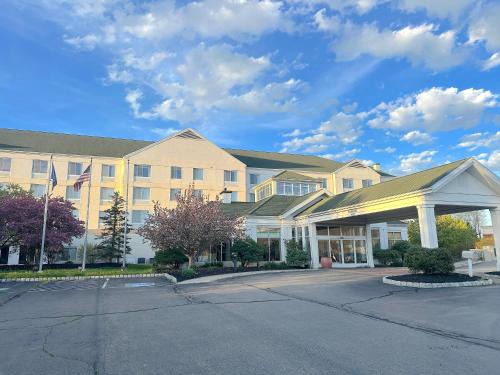 Big Flats Airport Hotel | Arnot Grand Hotel & Suites