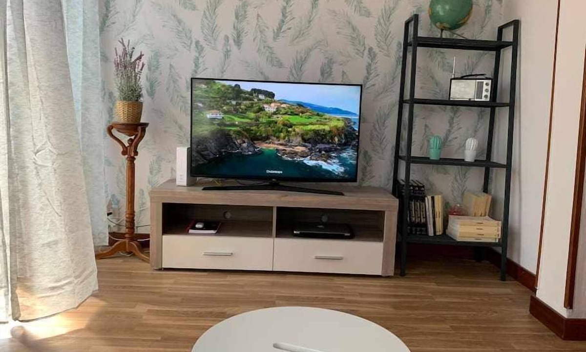Bermeo Apartment | Arostegi Etxea - unique apartment next to the port