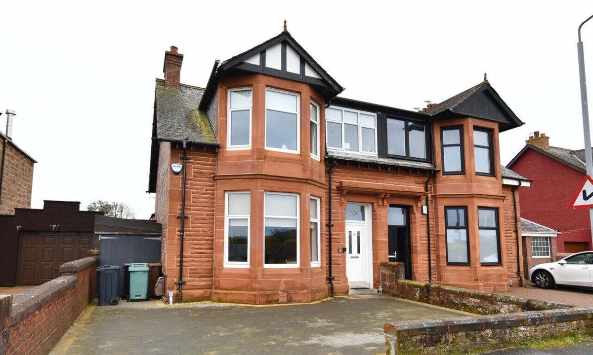 Prestwick House | Arran View in Prestwick