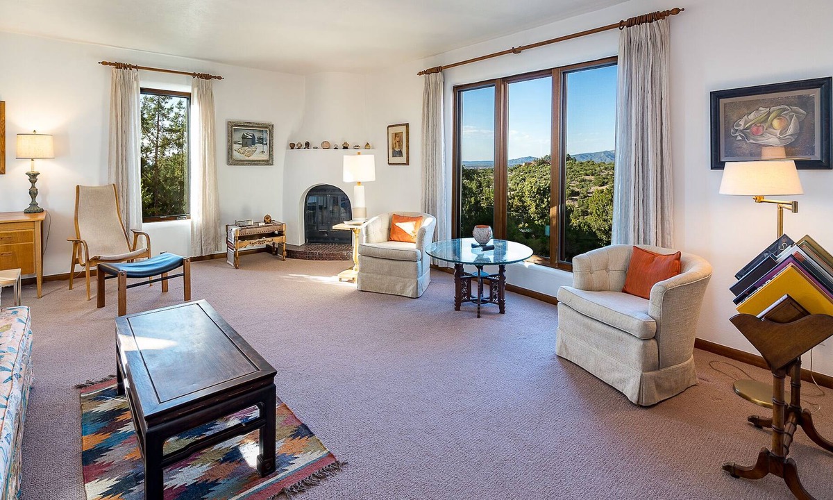 Santa Fe House | Arroyo's Edge | Pets, Near Trails and Downtown
