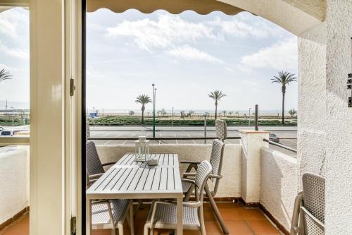 Empuriabrava Apartment | Art- Apartamentos Revilla Tacke B