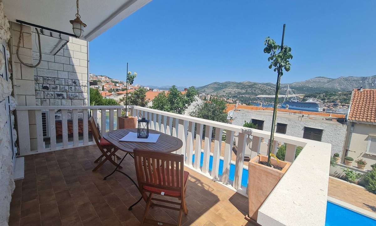 Lapad Apartment | Art Box Dubrovnik - One Bedroom Apartment with Terrace