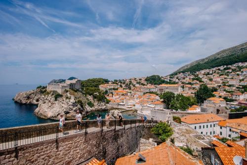 Dubrovnik Old Town Apartment | ART DECO DUBROVNIK ROOMS by DuHomes