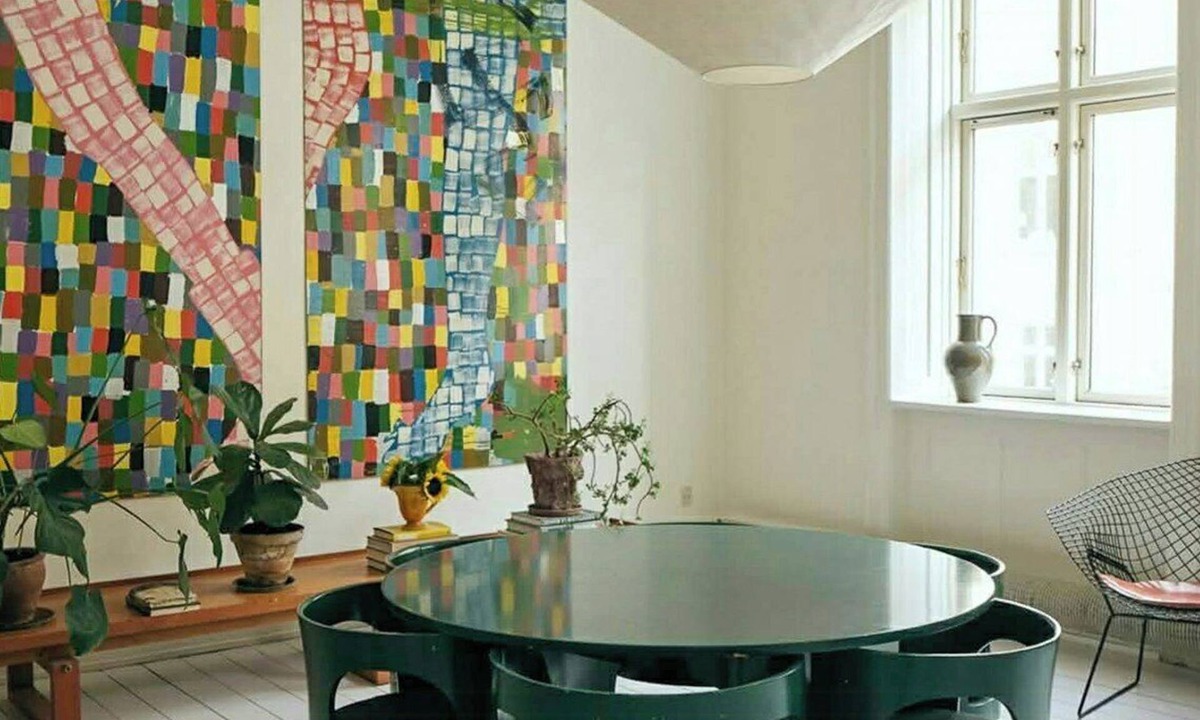Frederiksberg C Apartment | Art flat with high ceilings in Frederiksberg