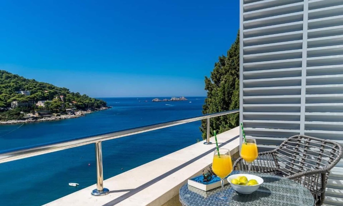 Babin Kuk Hotel | Art Hotel