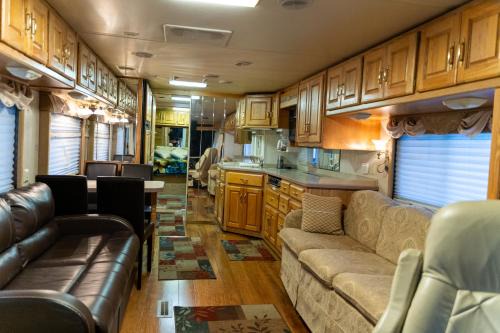 Quakertown Other | Art Rv motorhome