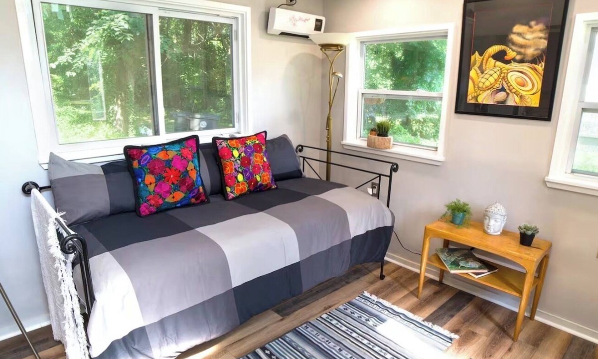Hyattsville Apartment | Artcasa apt