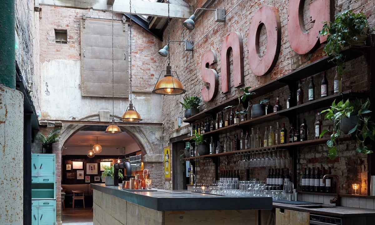 Saint Paul's Hotel | Artist Residence Bristol