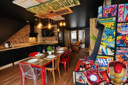 Coutevroult Apartment | Artist Retro Disneyland Paris P3