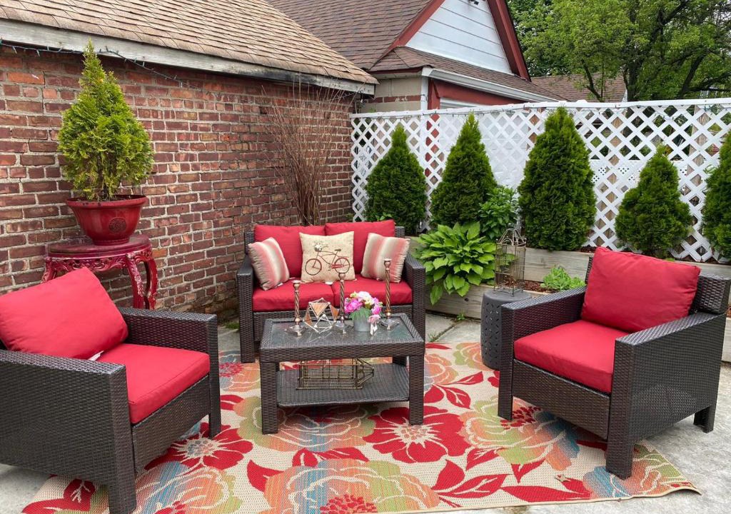 Queens Apartment | Artistic Cozy Home